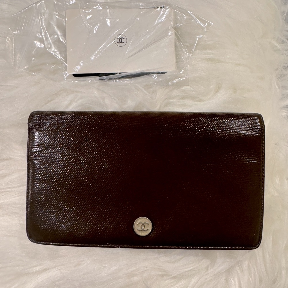 Vintage Chanel wallet